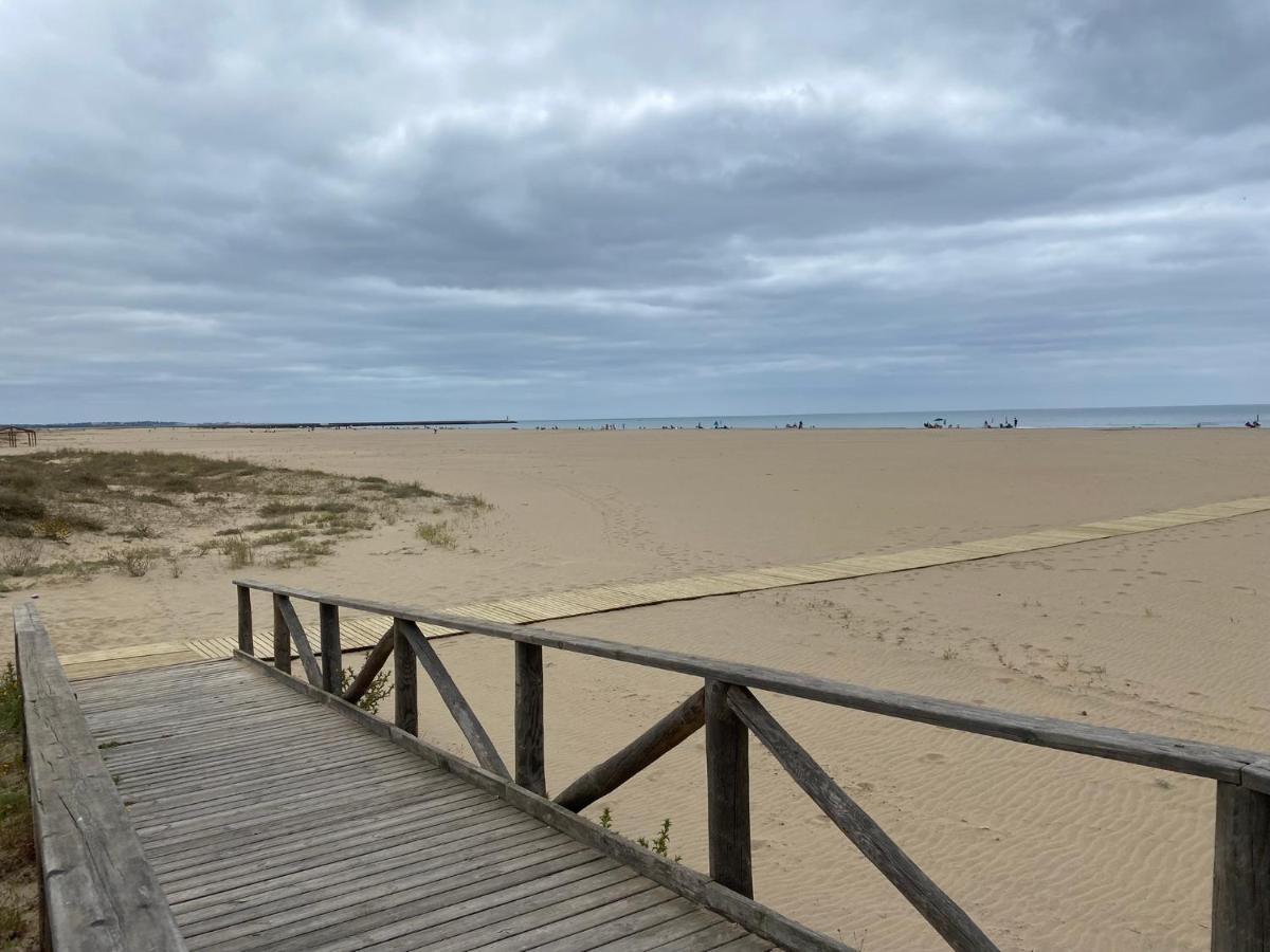 Apartamento Primera Linea De Playa Isla Canela Esterno foto